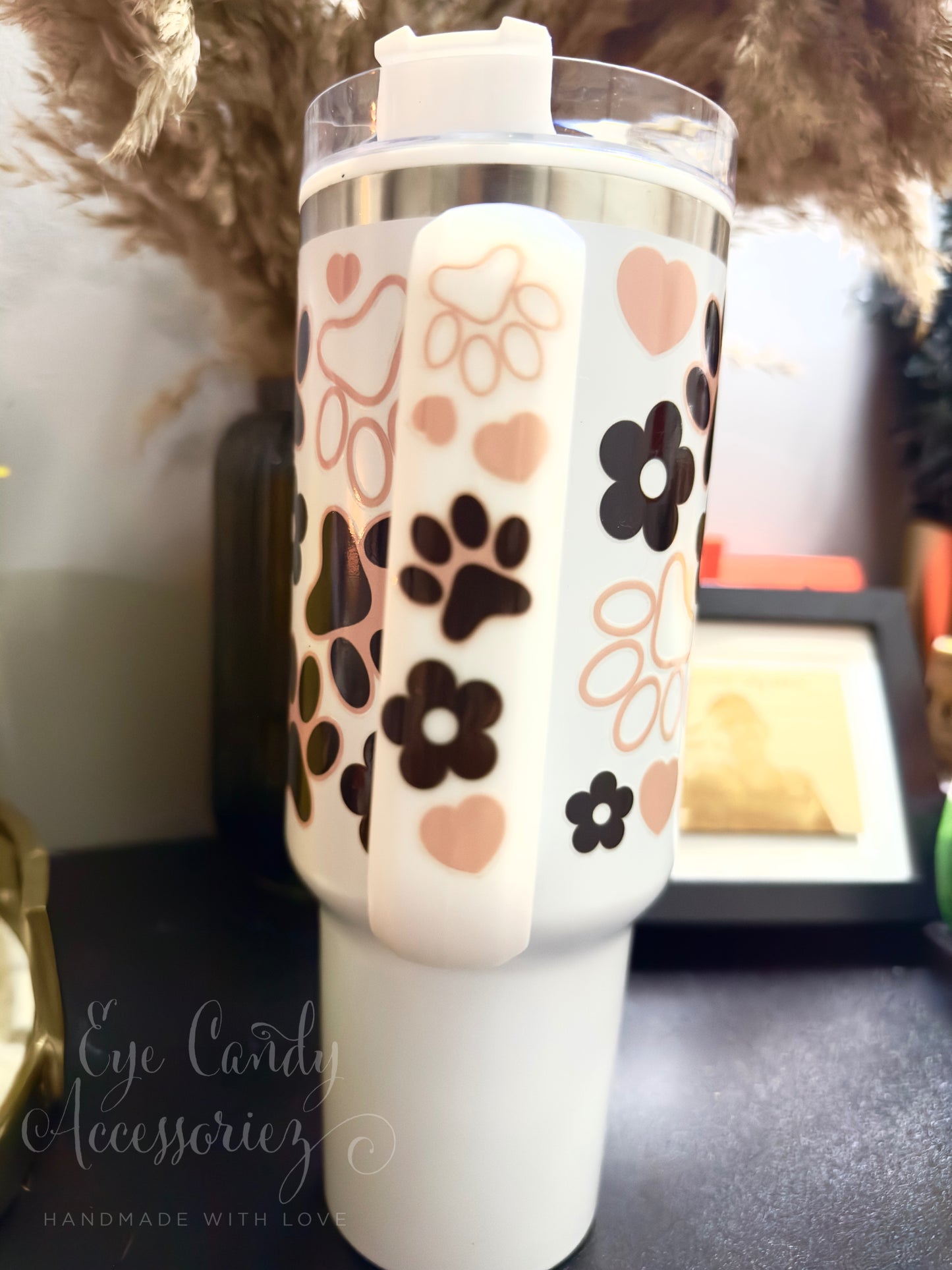 Dog Mom🐶 🐾 - 40oz Quencher Tumbler Cup with Handle & Straw
