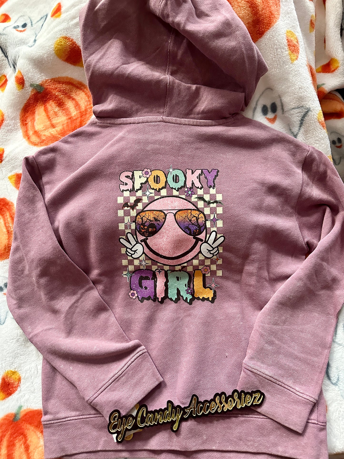 Spooky Girl- Light Pullover Sweatshirt