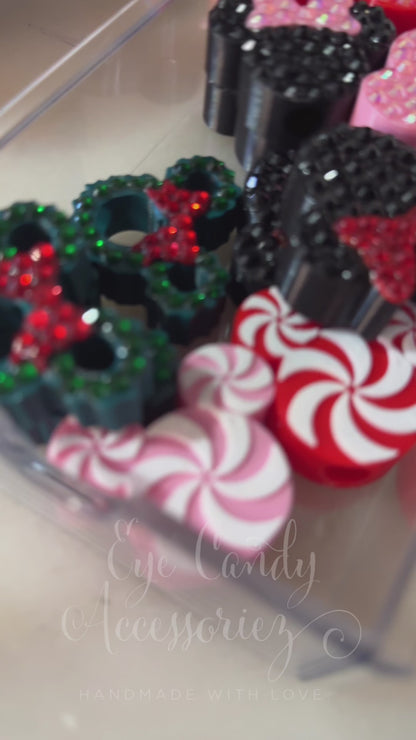 Adornos de paja navideños